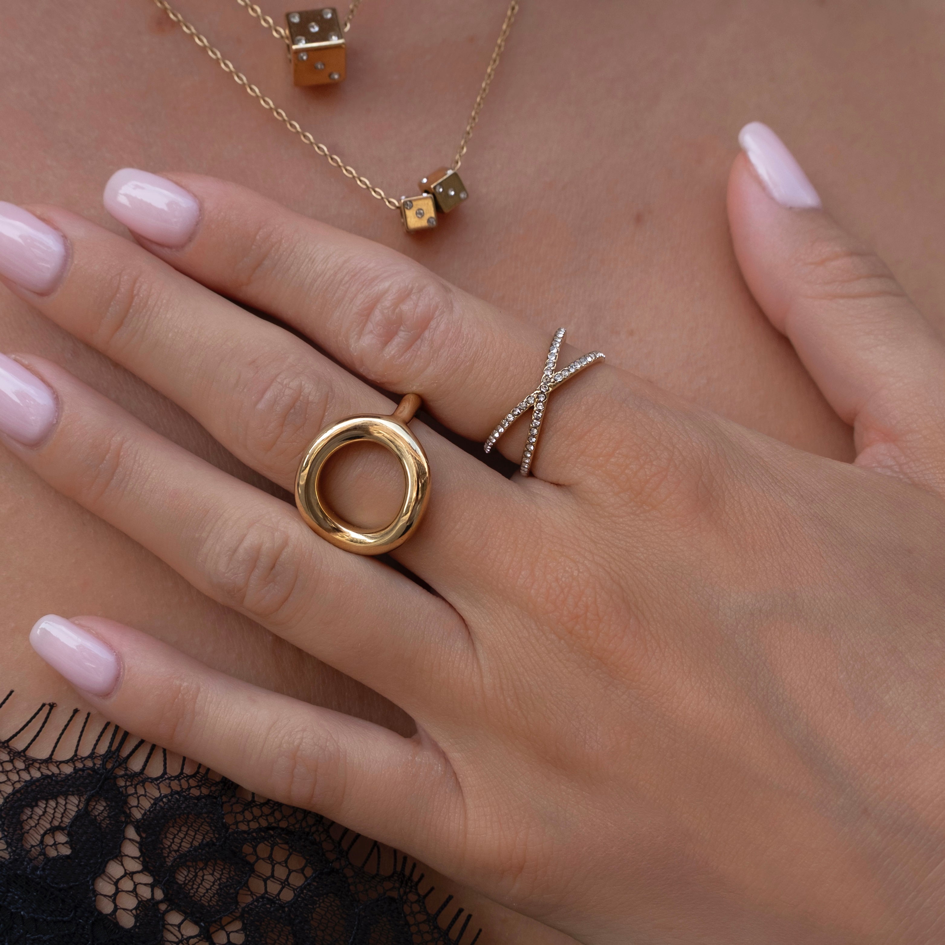 Bisous Ring
