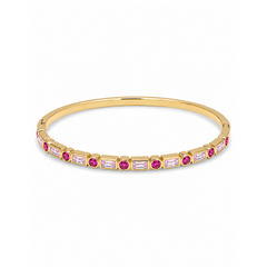 Armbänder mit Steinchen