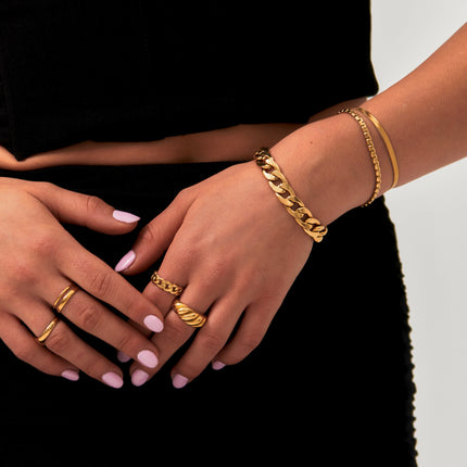 Blade Bracelet